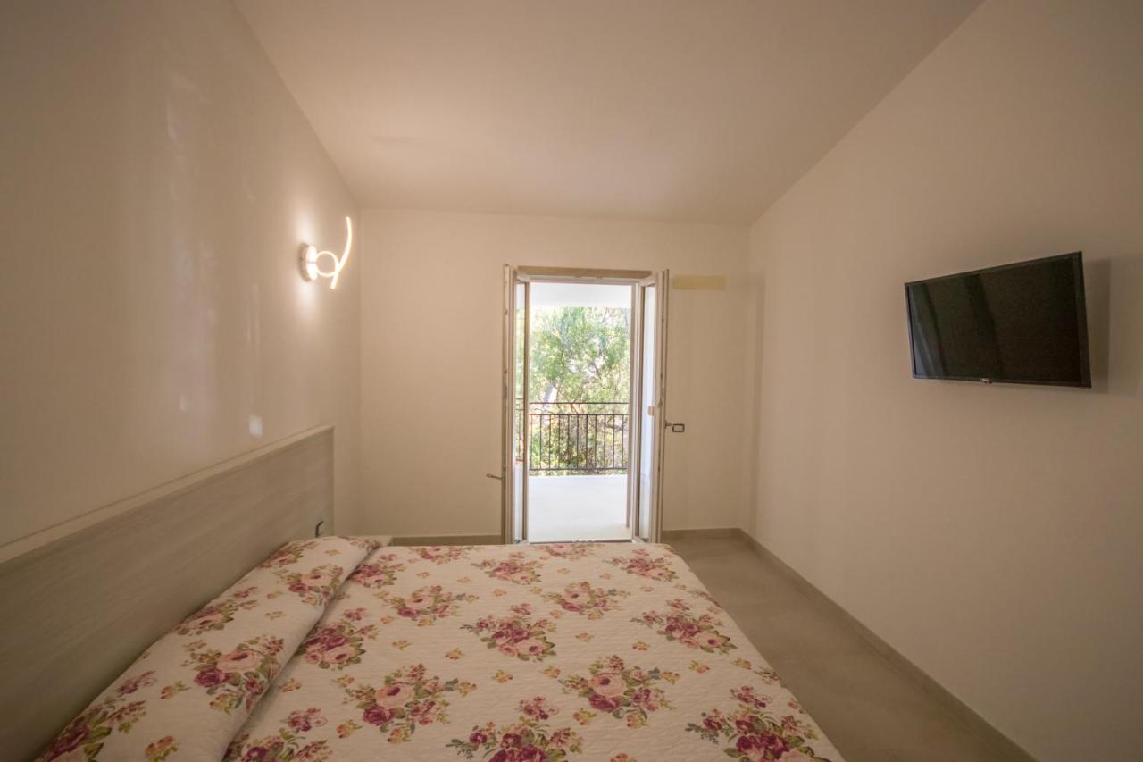 Conghiglia Nord Apartman Cala Gonone Kültér fotó